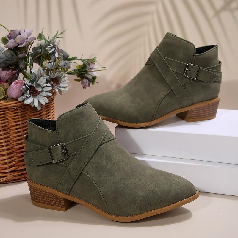 Autumn and winter new large size pointed square heel zipper fashionable and comfortable short boots women 36-43