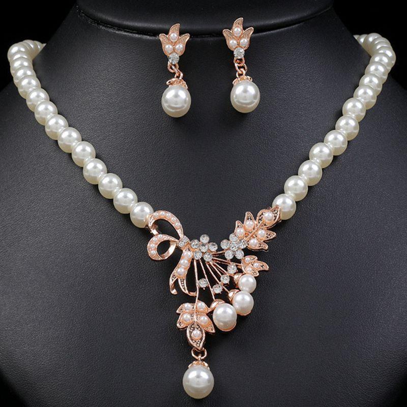 Pearl Necklace Earrings Set Women s Fashion Temperament Explosive Alloy Water Drop Shaped Flower Bridal Dress Personality золотой