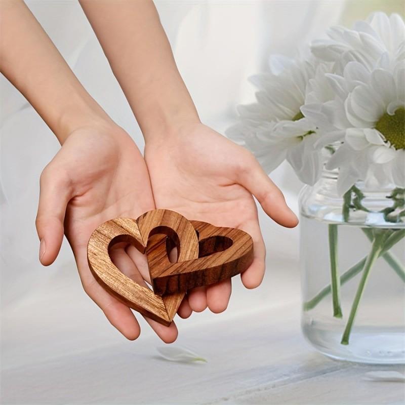 Wooden Double Intertwined Hearts Ornament Memorial Gift Keepsake For Decoration