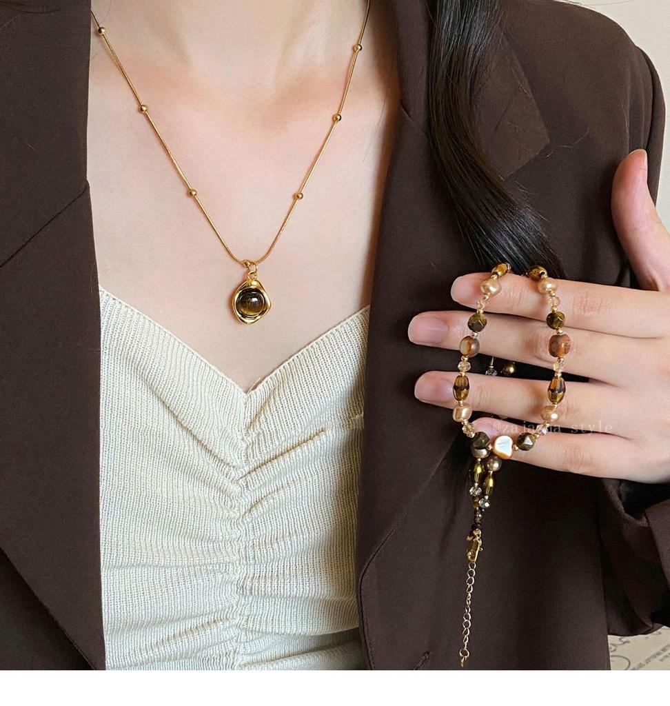 Retro Tiger's Eye Stone Natural Stone Beaded Necklace Set Women's New Light Luxury Fashion Collarbone Chain Temperament Sweater Chain