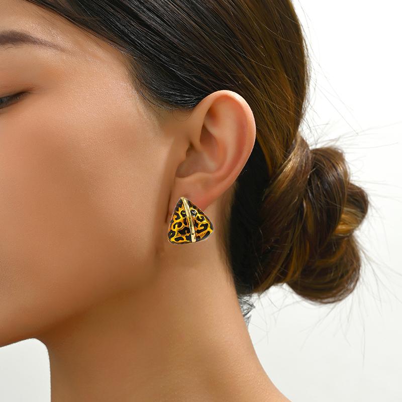 Geometric Triangle Leopard Enamel Clip on Earrings Non Pierced for Women Painless Fashion Stud Earrings Jewelry Accessories