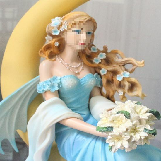 European-Style Hand-Painted Moon Fairy Girl Resin Figure for Desktop Decoration and Collection