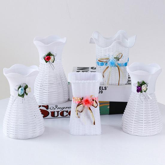 Woven Faux Rattan Vase for Flowers Plastic Weaving Texture Flower Vase Small Decorative Vase for Living Room Farmhouse Entryway Home Decor