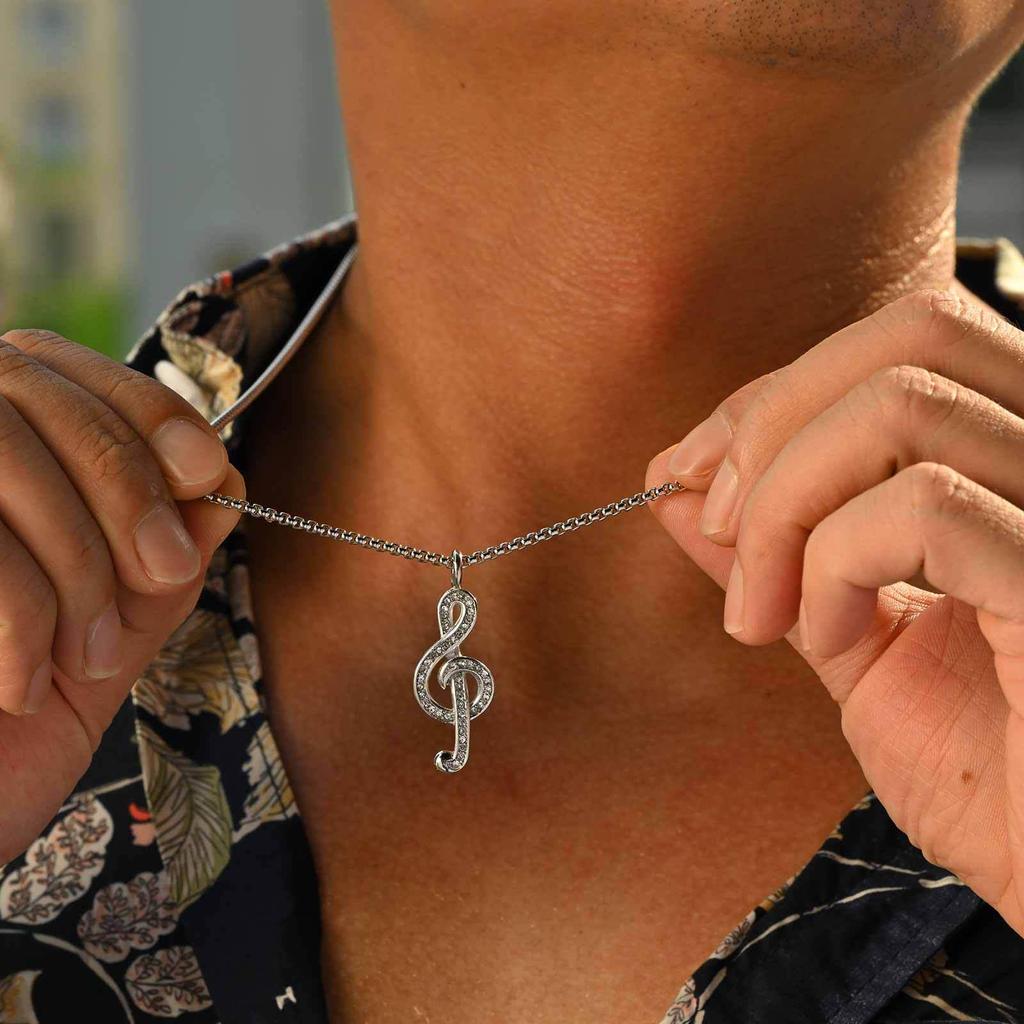 Unisex-Halskette aus Edelstahl mit vollem Diamant-Notenschlüssel - Einfaches, vielseitiges Design (PN-2229)