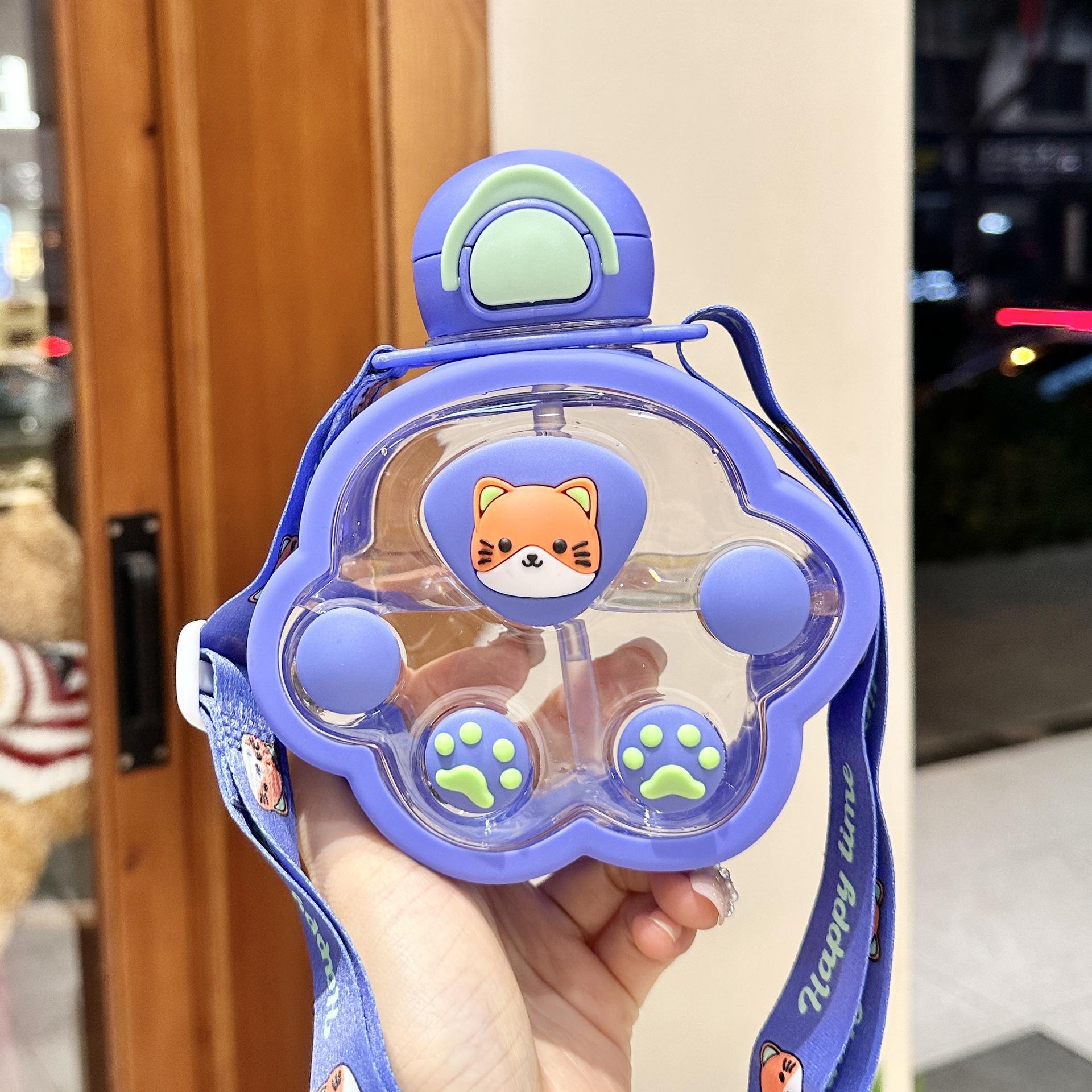 

2025 New Cartoon Children S Student Fun Mars Rover Plastic Cup Cat Claw Simple Straw Cup Outdoor Portable Bouncing Water Cup 520ml фиолетовый