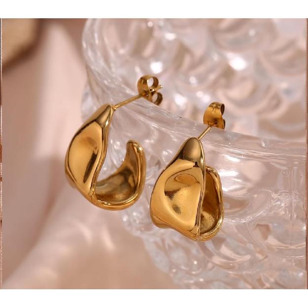 Amicon Chunky Gold Stud Earrings for Women 14k Gold Plated Hypoallergenic Earrings Statement Trendy Fashion Gold Jewelry Gifts