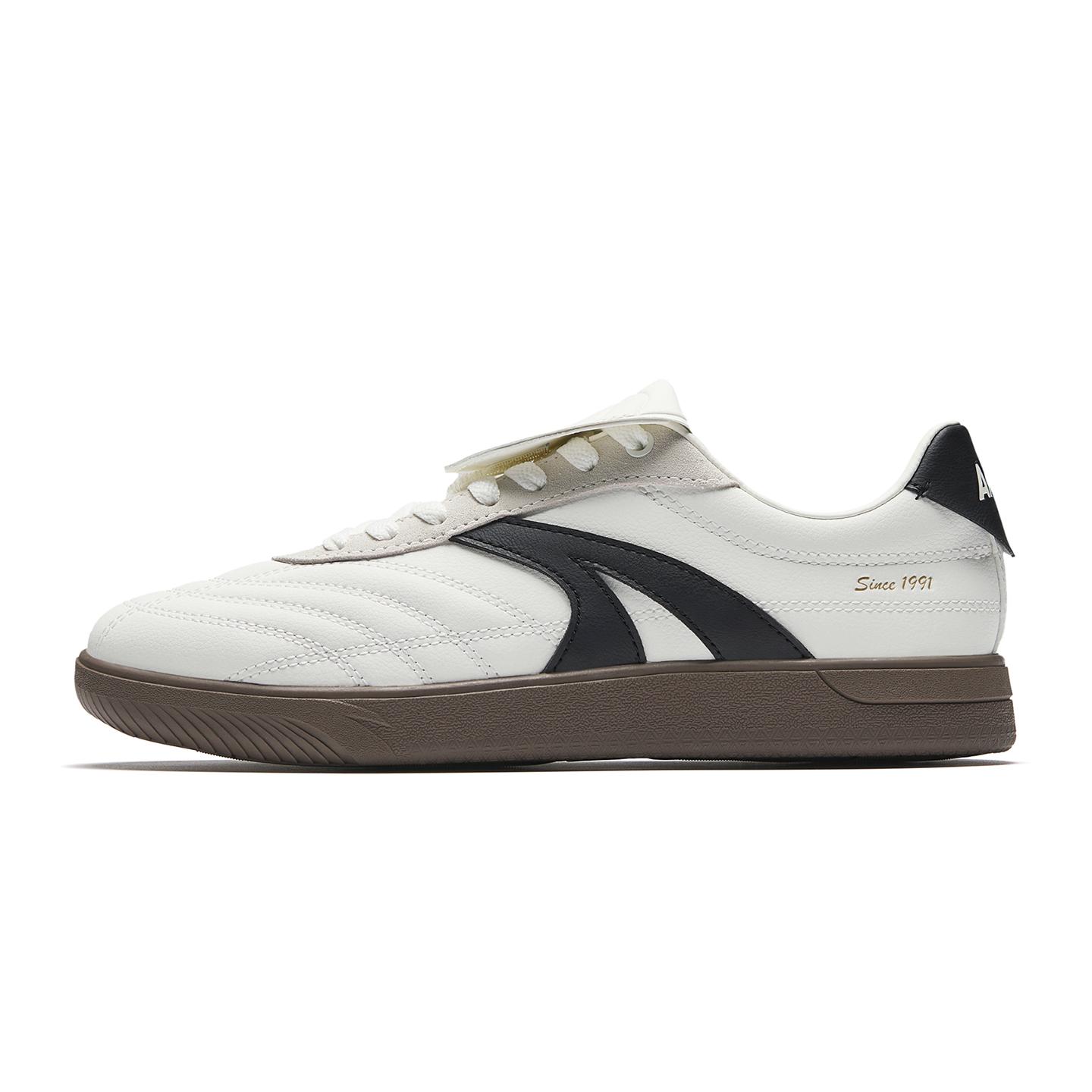 

Anta Flap Shoe Skateboard Shoes Men s Ivory White/Basic Black 912628069-7 44