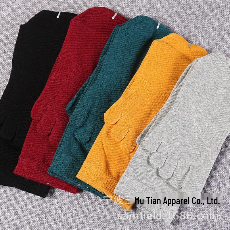 Japanese Style Women’s Extra Long Mid-Calf Five-Toe Slouch Socks for Autumn and Winter