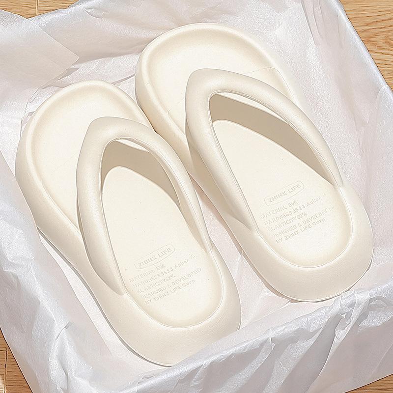 Flip-flops female summer wear black pinch slippers non-slip bathroom bath beach seaside splint fashion sandals female