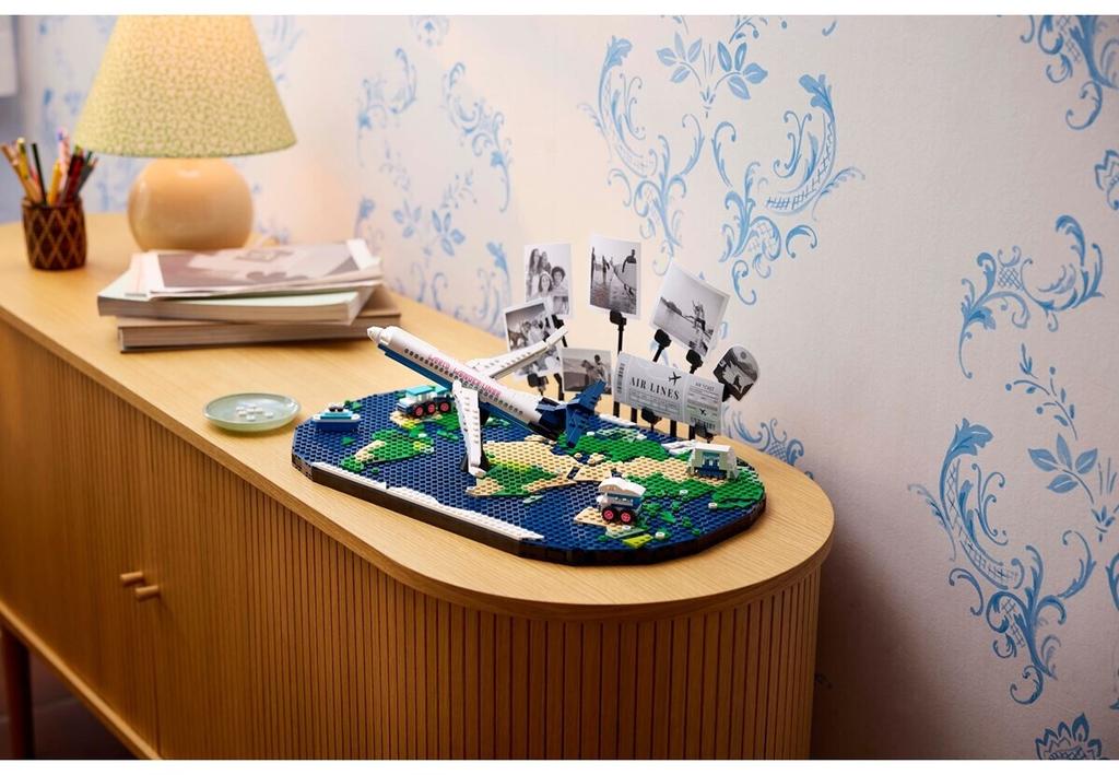 LEGO Constructor Airplane Memories of Travel (41838)