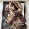 Sciarpa da Donna Blu Sfumato Effetto Cotone e Lino – Retro, Versatile, Lunga Stola Pieghettata per Autunno/Inverno.