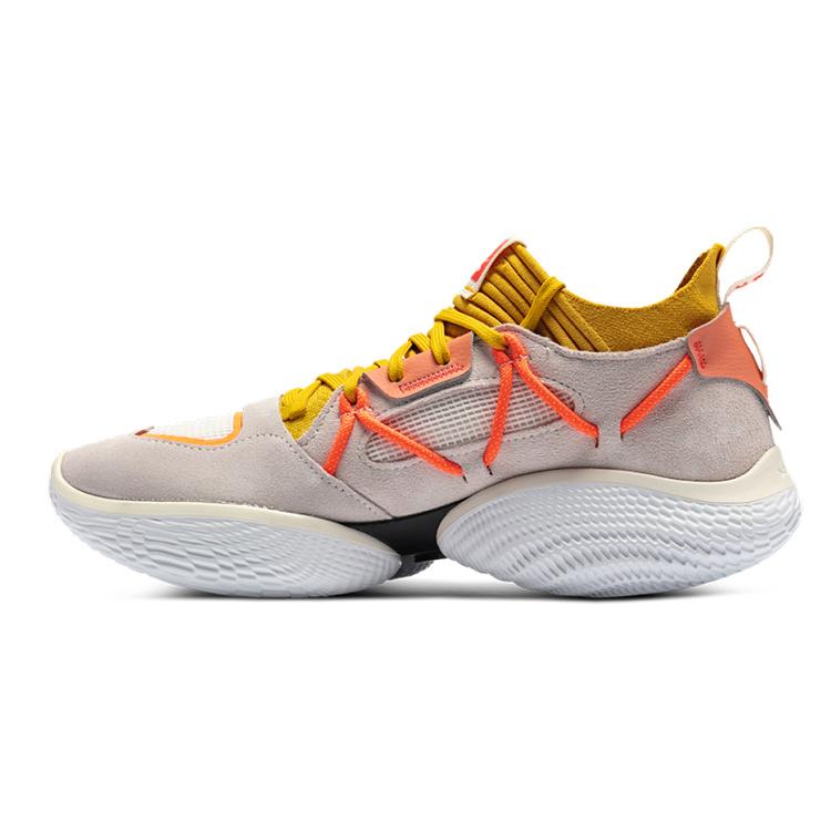 

Under Armour Curry Flow Cozy Ivory Zeppelin Yellow 3023815-108 40.5