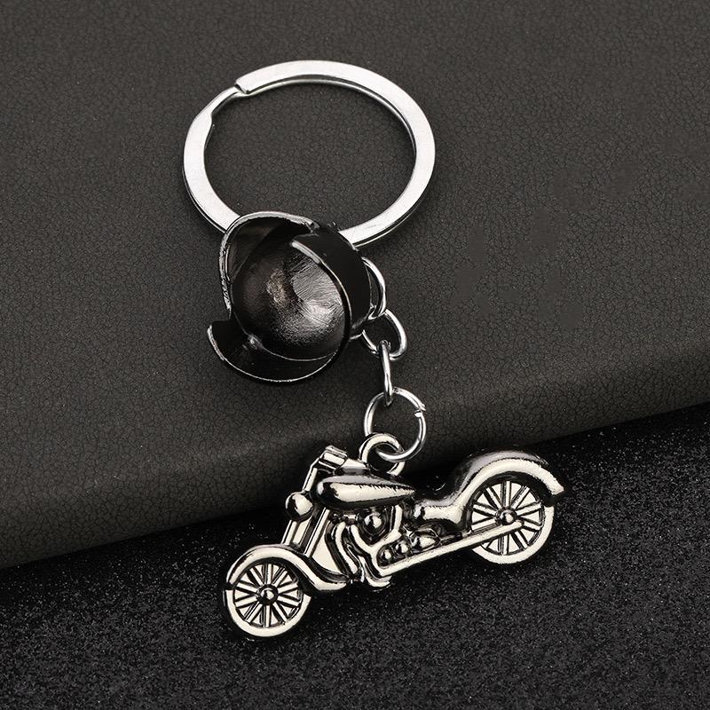 New Creative Motorcycle Keychain Men Women 3 Colors Locomotive Helmet Metal Holder Pendent Key Ring Bag Decoration Jewelry