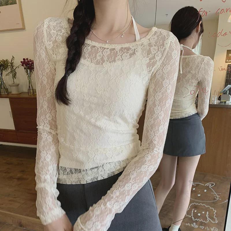 Set Blusa e Gilet T-shirt con Scollo a Laccio in Pizzo Dolce & Piccante