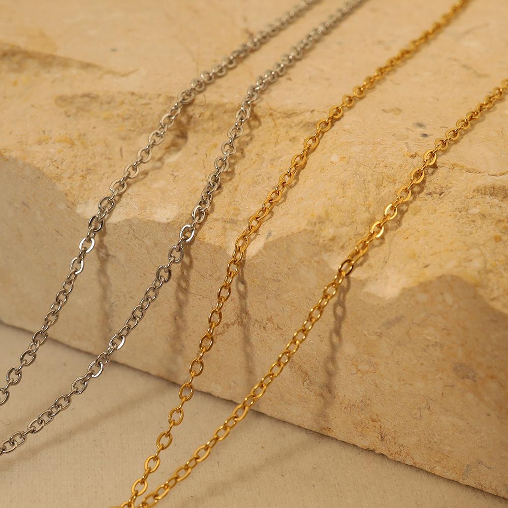 Simple Sun Titanium Steel Necklace Versatile Vintage Radiant Lines Round Pendant Non-Fading Clavicle Chain
