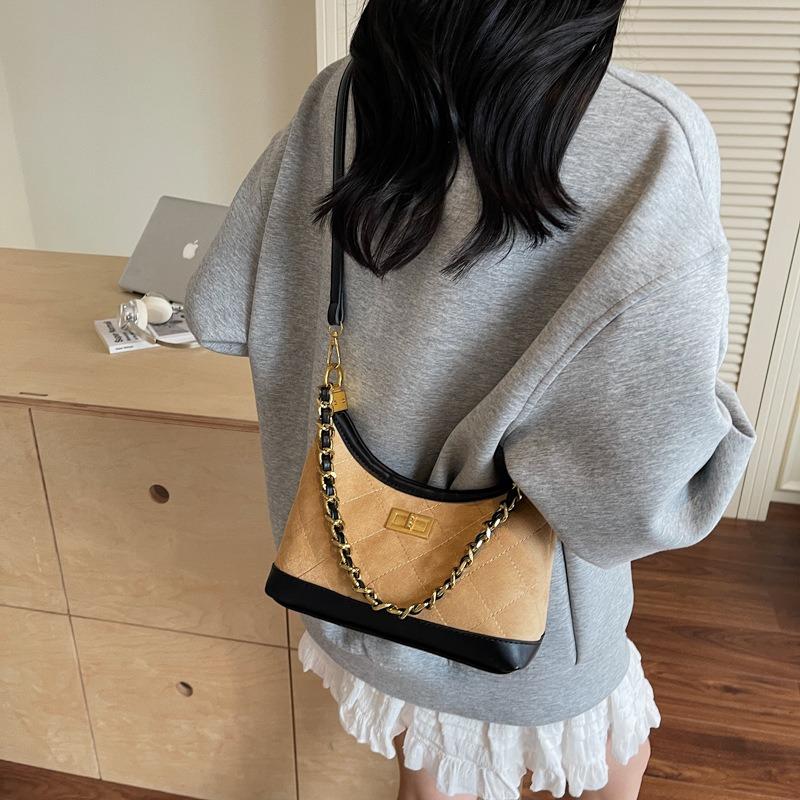 Rhombus Chain Underarm Bag Women's New Line Shoulder Messenger Bag Versatile Dumpling Bag