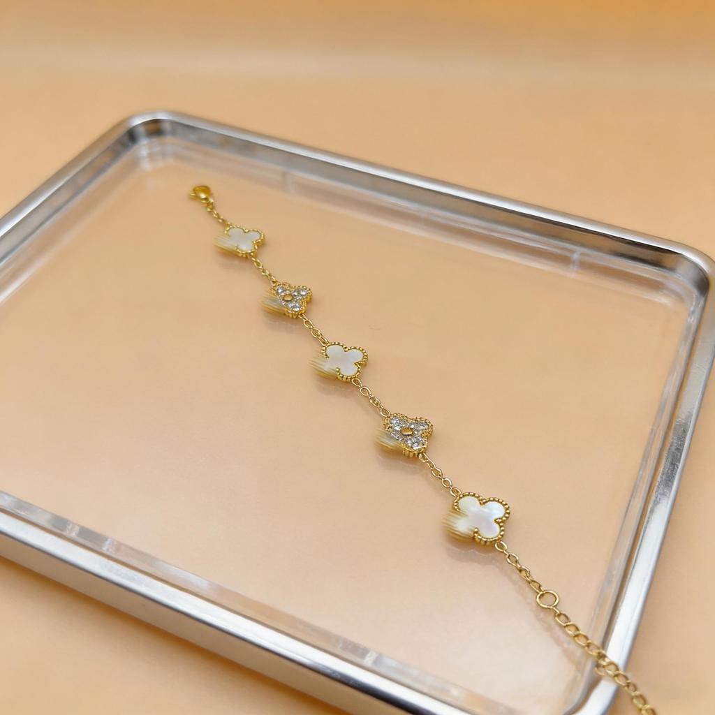Stainless Steel Four-Leaf Clover Bracelet - Electroplated 18K, New Style Flower Language Series