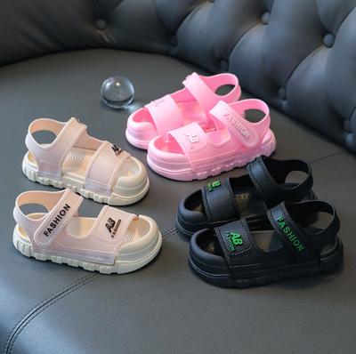 Été Nouveaux Chaussures de Plage à Semelle Souple pour Enfants Sandales de Sport pour Garçons Respirantes Baotou Chaussures pour Bébé Été pour Hommes