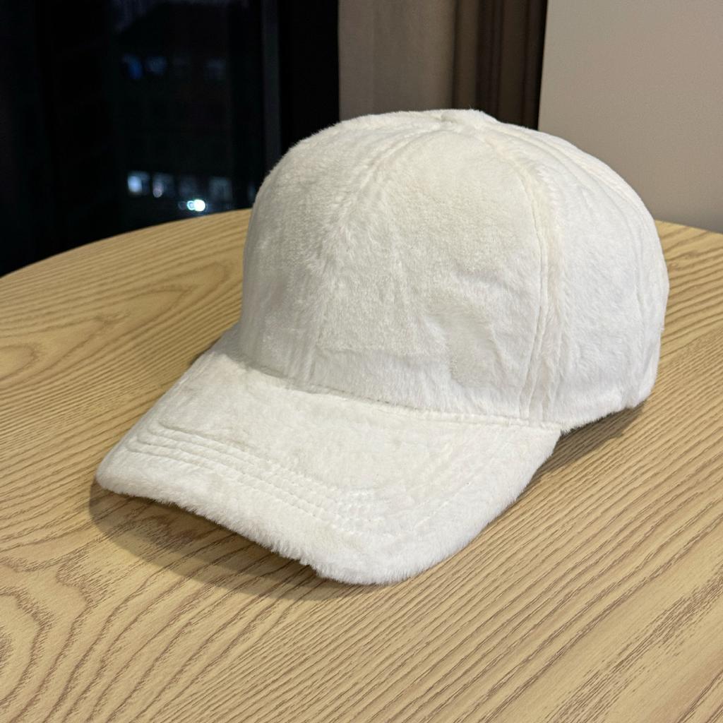 Hut Damen Winter Plüsch Warm Schirmmütze Winter Verdickte Baseballkappe Koreanische Version Vielseitig Einfarbig Kaltmütze Herrenmode