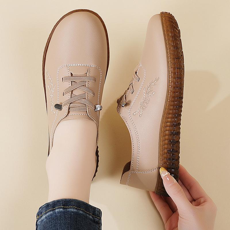 Women Soft Loafers Casual Elegant Summer Sneakers Breathable Embroidery Leather Moccasins Shoes Plus Size