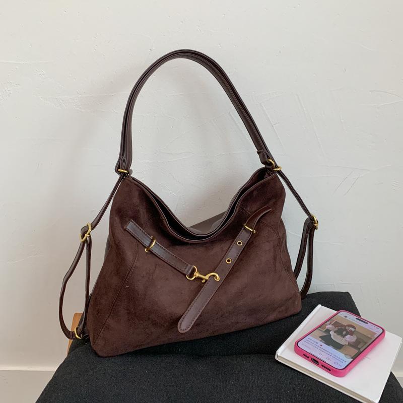 Korean Version of Women's Bags 2025 Autumn and Winter New Fashion Trend Backpack Shoulder Messenger Bag Large Capacity Commuter Tote Bag