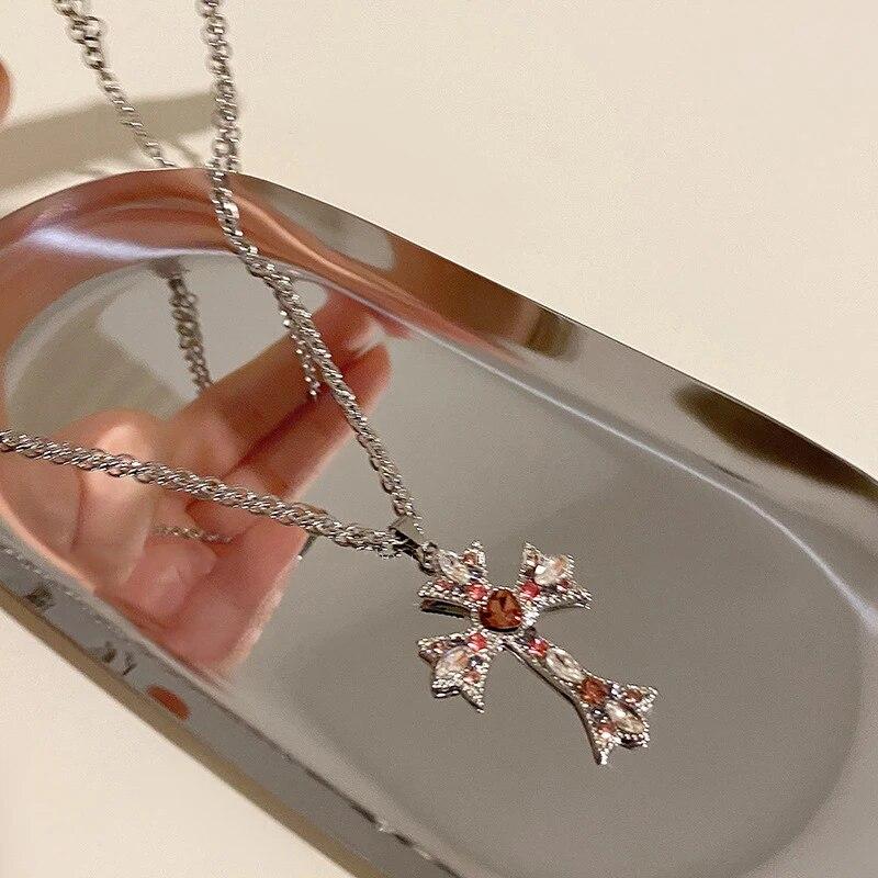 Gothic Pink Cross Necklace Y2K Purple Zircon Punk Pendant Necklace Grunge Heart Cross Necklace for Women Jewelry Accessories
