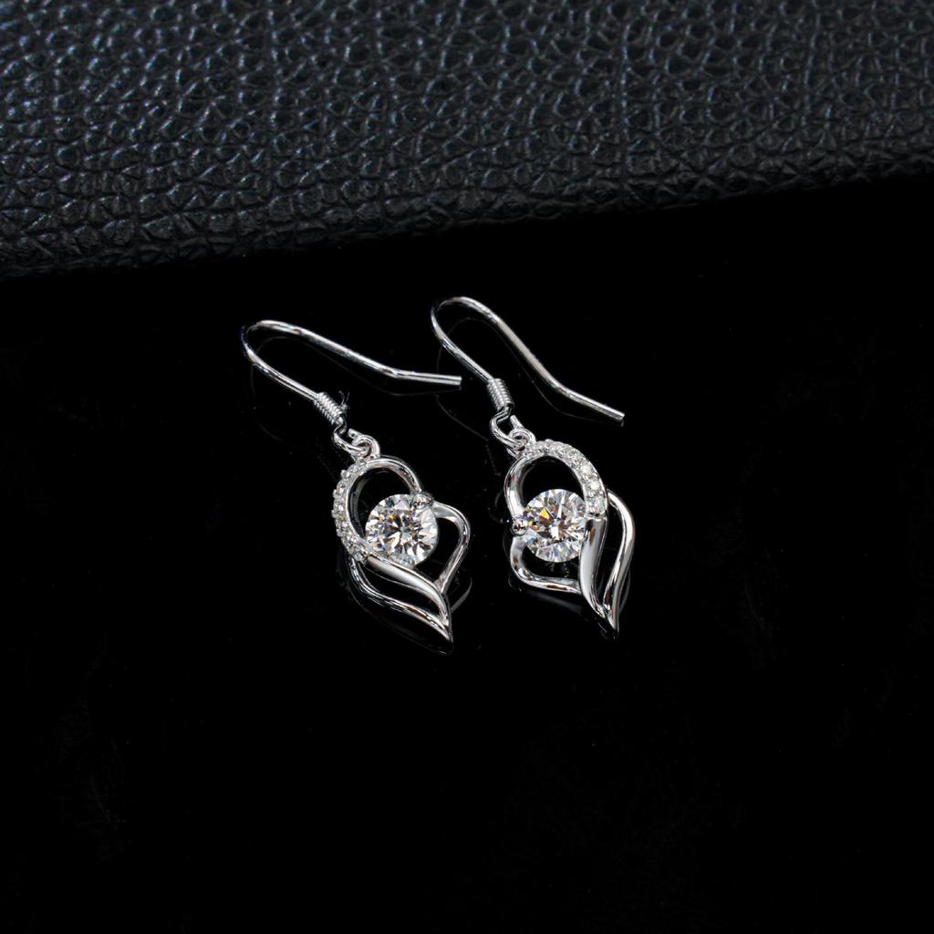 S925 Sterling Silver Heart-Shaped Rhinestone Earrings – Twisted, Hollow Design Dangle for Women, Perfect Versatile Gift
