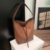 New popular versatile autumn and winter retro large-capacity bag women's shoulder bag fashion matte suede bucket bag