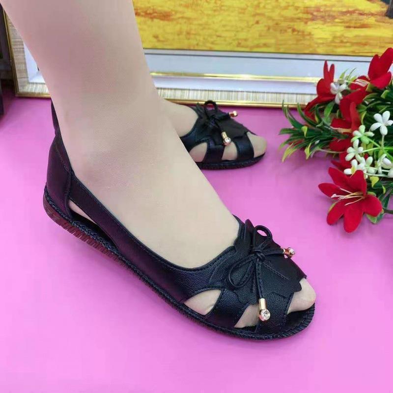 Summer Comfortable Women's Sandals Soft Bottom Fish Mouth Hollow Out Shoes Breathable Slip-On Sandals Tassel
