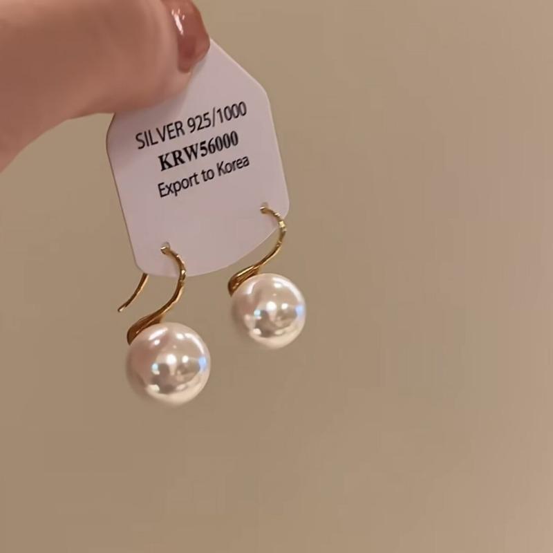 Gold Ring Earrings Women's Ear Buckles Light Luxury High-end Earrings Autumn and Winter Ring Earrings