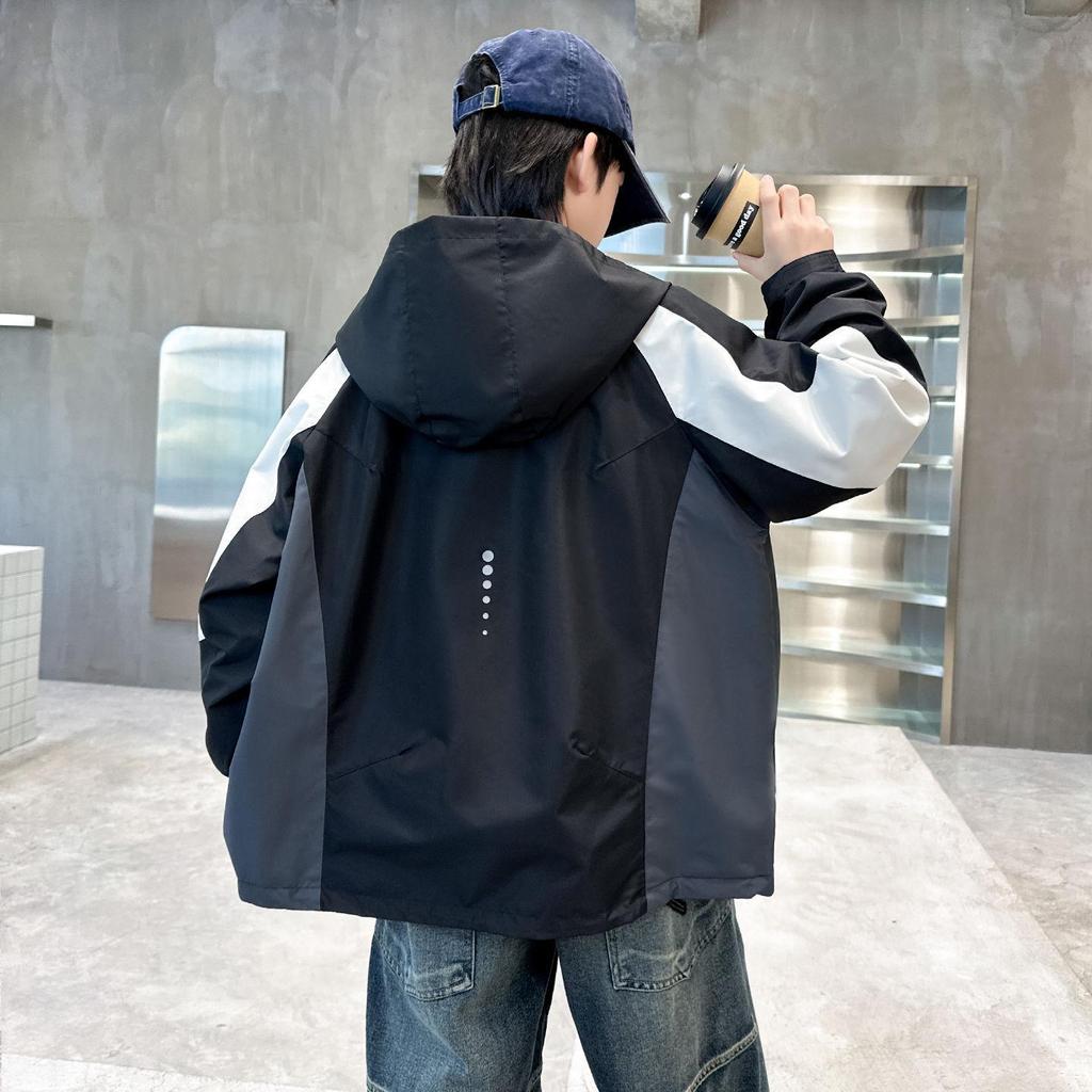 Boys' Spring & Autumn 2025 Hooded Windbreaker - Trendy Windproof Street Style
