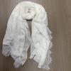 Süßes Sonnencreme-Spitzenrand-Kopftuch Baumwolle Unifarben Hijab-Schal Langer Kopfwickel Dünner Großer Schal Urlaub