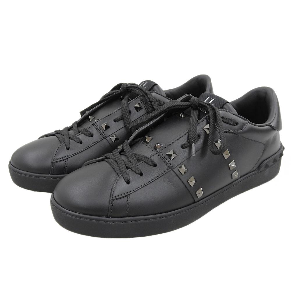 Valentino Garavani Excellent condition calf leather Rock Studs rubber sole lace-up sneakers, size 10.6, 2Y2S0931BXE shoes 42 blackUsed