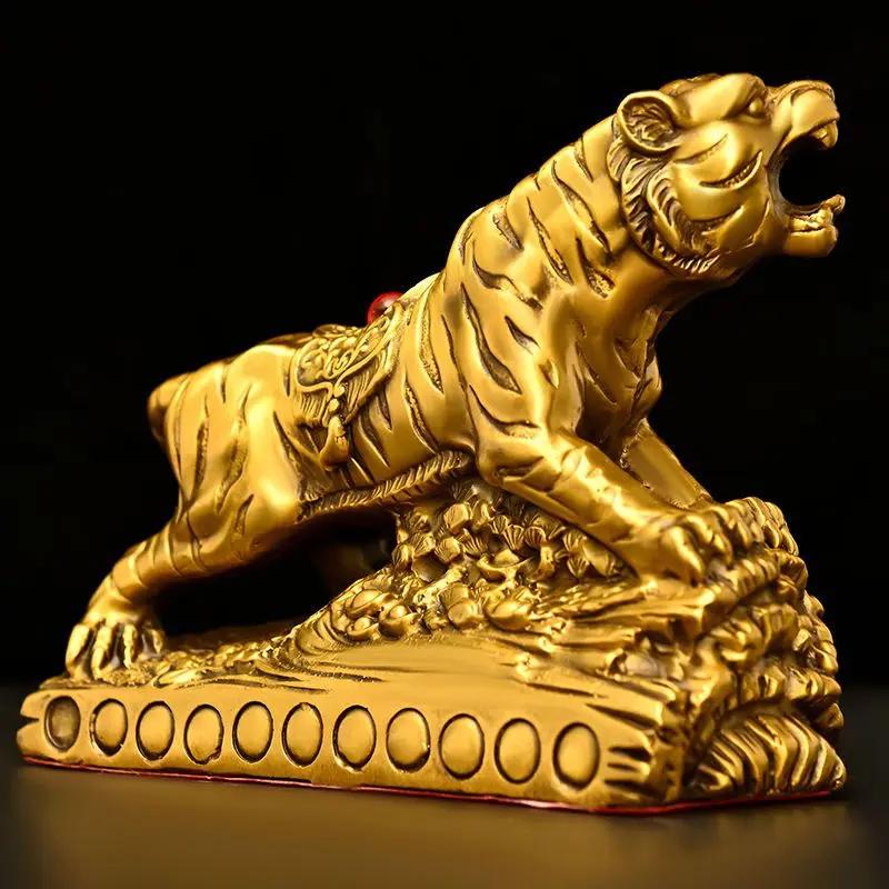 Chinese Pure Copper Zodiac Tiger Home Office Desktop Fortune Gold Tiger Crafts Auspicious Sculptures