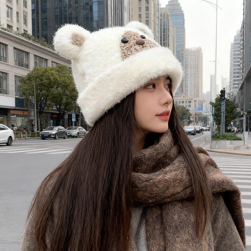 

Зимняя Новая Милая Плюшевая Шапка-Медвежонок для Женщин Утепленная Теплая Защита Ушей Вязаная Шапка Подчеркивающая Лицо Маленькая Милая Шапка-Пуловер M（56-58cm）