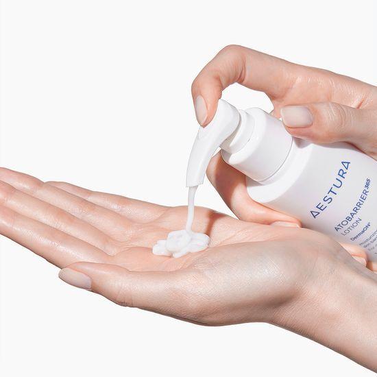 Aestura Atobarrier 365 Lotion 150ml Promotion (Hydro Essence 25ml + Cera-Hyal Moisture Ampoule 7ml)