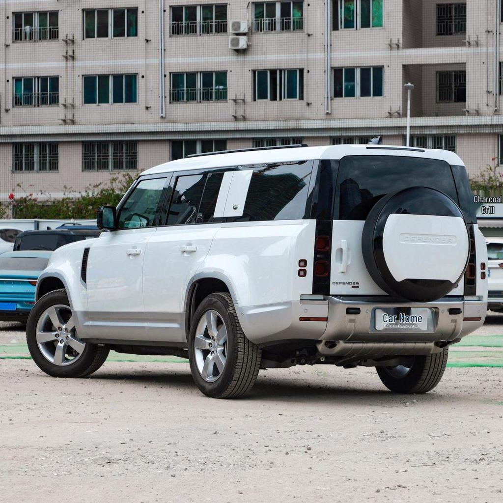 23 Land Rover Defender 130 Mudguards - All-Terrain Tire Protection