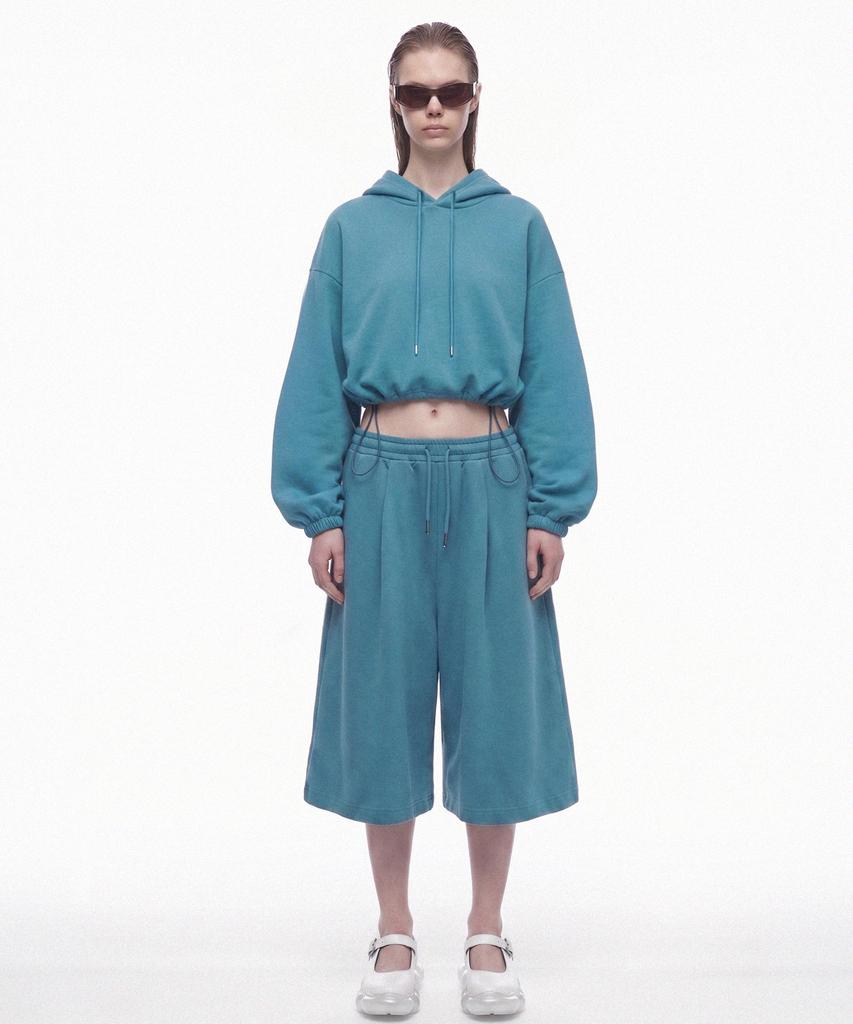 PRINOAR Single Pleated Bermuda Shorts - Peacock Green