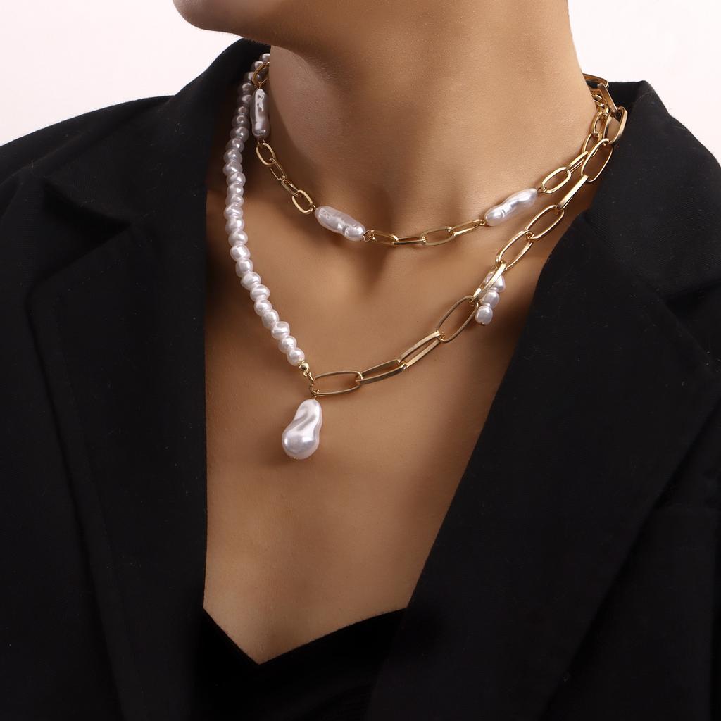 Europe, America, double-layer paperclip chain, special-shaped pearl pendant, necklace, women's trendy small fragrant style women's necklace.