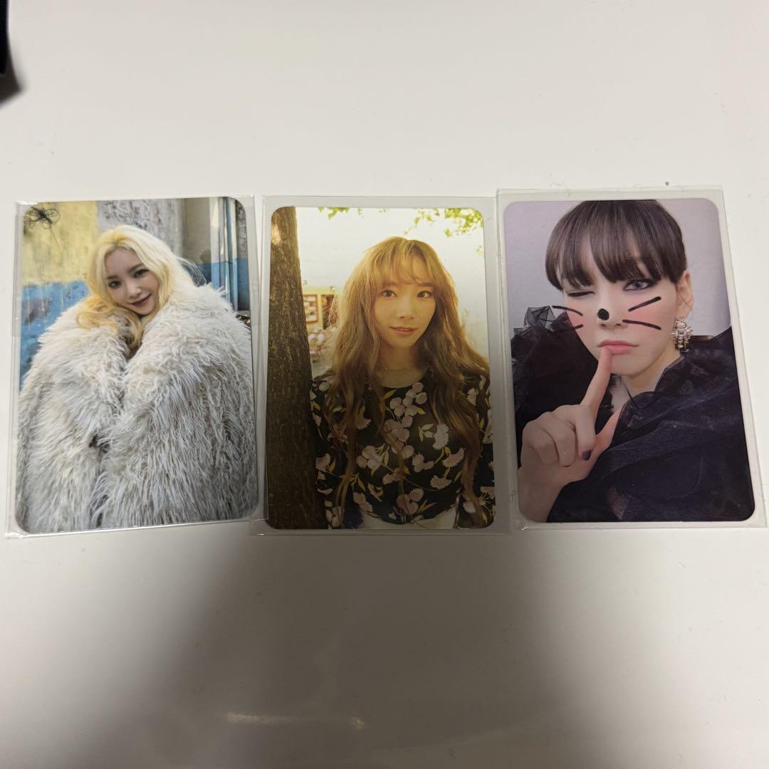

[USED] Girls Generation Taeyeon TAEYEON INVU Universal Studios Bonus Korean Edition Trading Card B