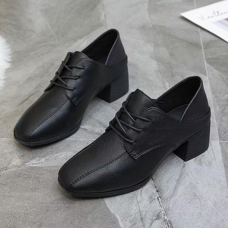 Coarse heel British style small leather shoes autumn new square head retro college style student lace-up medium heel single shoes