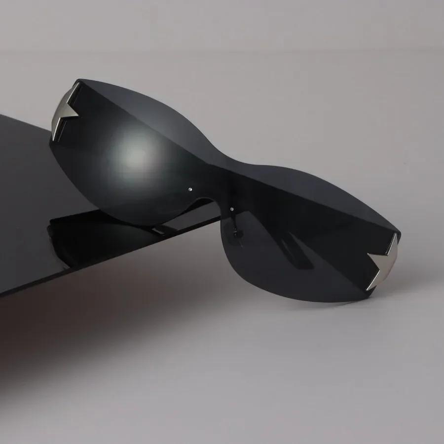 Square Sunglasses Women Men Classic Vintage Fashion Personality Glasses Stylish Casual Minimalist Oculos UV Protection