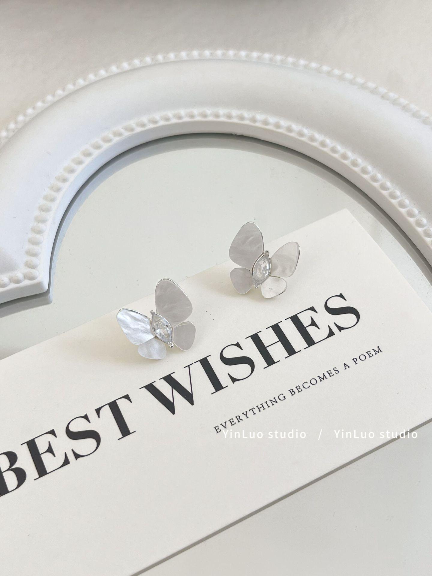 

«Серьги-иглы Майяра 925»: Янтарный жемчуг в стиле ретро для осени/зимы