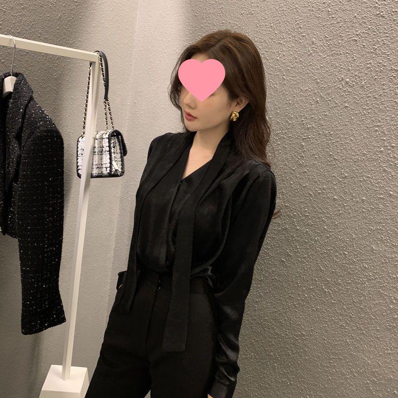 

2025 Women s French Style Satin V-Neck Shirt with Flowing Lace-up Collar L [Recommended 100-115 jin] чёрный