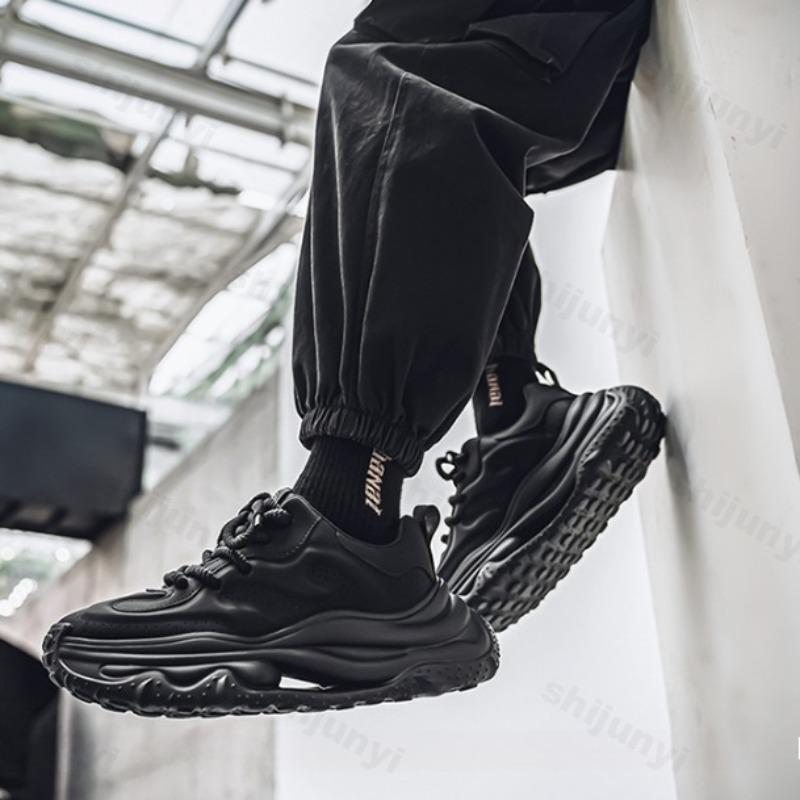 Fashion 2025 Autumn New Men's Niche Design Low Top Thick Soled Casual Shoes Fashion Trend Versatile Comfortable Non Slip Chunky sneakers