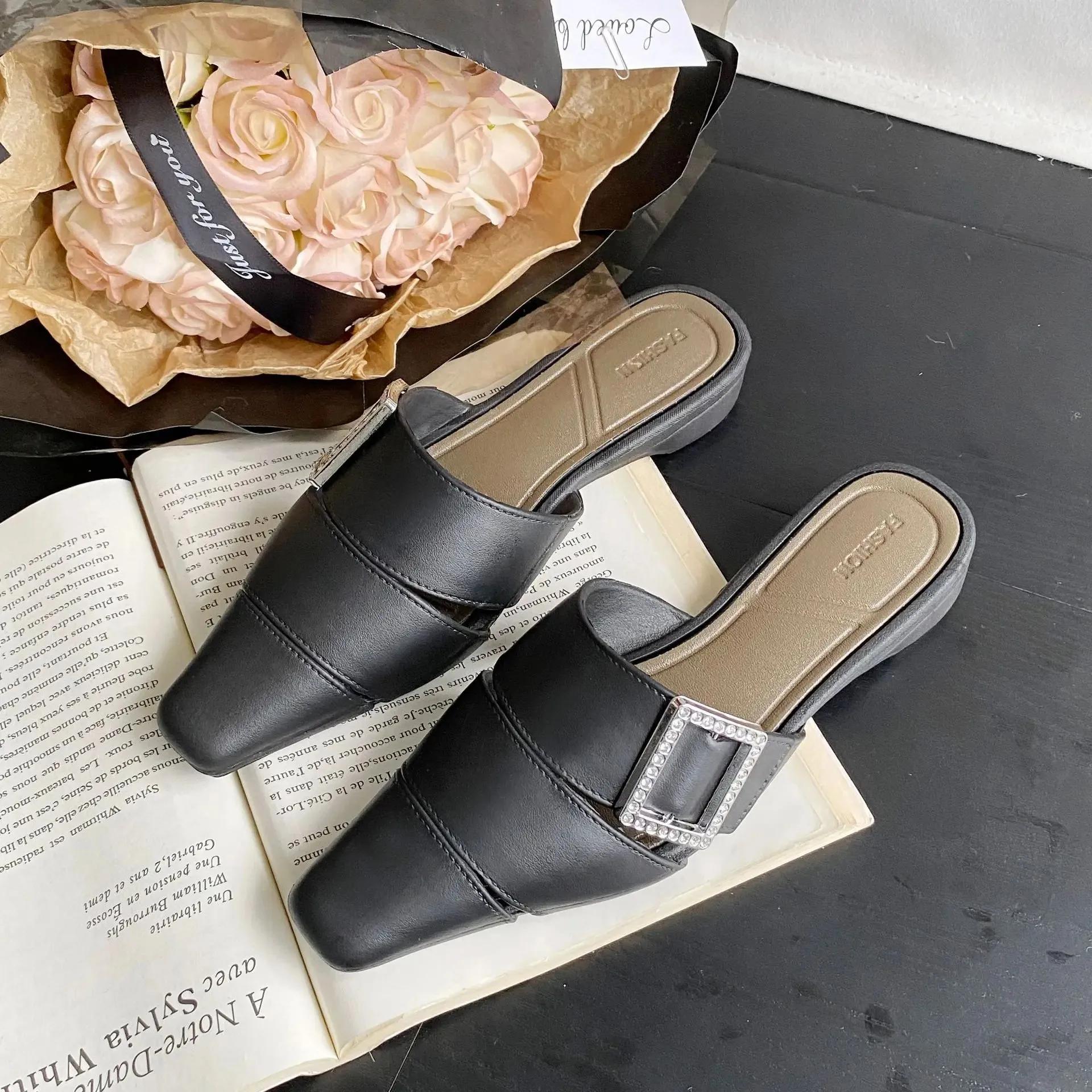 

Мода 2025 Лето Новые Женские Лоферы на Плоском Каблуке с Острым Носком, Украшенные Бриллиантами, Повседневная Обувь в Римском Стиле для Улицы 36-37