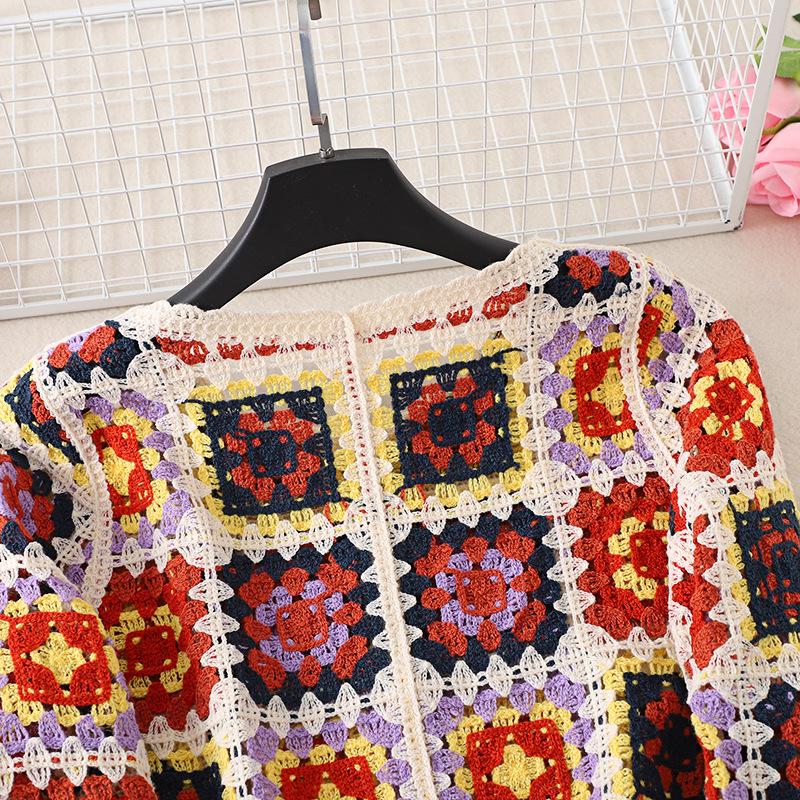 Retro Chic V-Neck Crochet Cardigan - Women's Lightweight Long Sleeve Summer Top