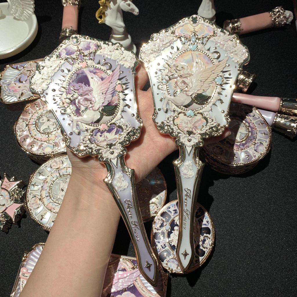 Hua Zhi Xiao Unicorn Series Heart Makeup Mirror – Girly Handheld Design
