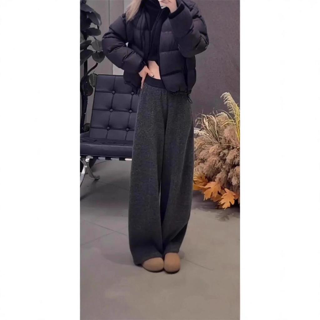 2025 Herbst/Winter Unisex Schlankmachende Weitbeinige Sichelhose mit Plus Samt - Warm, Vielseitig und Stilvoll.