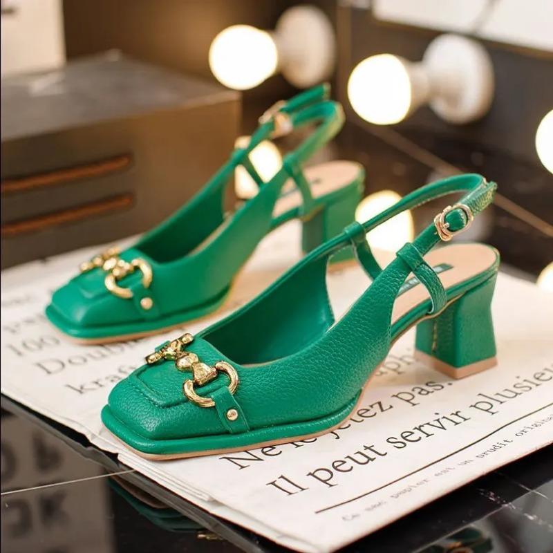 

Женская летняя обувь Прозрачная обувь для женщины 2025 Массивные каблуки Клепки Зеленый с каблуком средней высоты Сандалии Квадратный носок Y2k 35